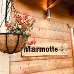Marmotte M2 For 8 Apartment
